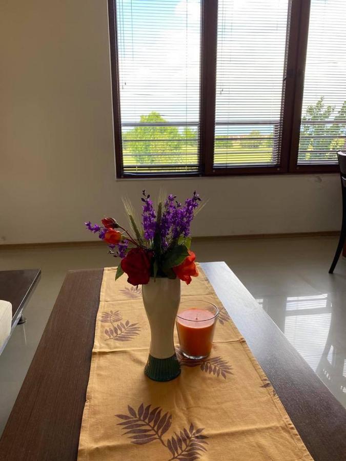 Lighthouse Golf Resort Private Apartment Sunrise Balchik Ngoại thất bức ảnh